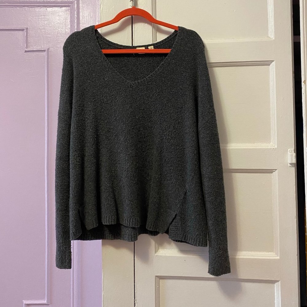Cozy Grey Gap Sweater